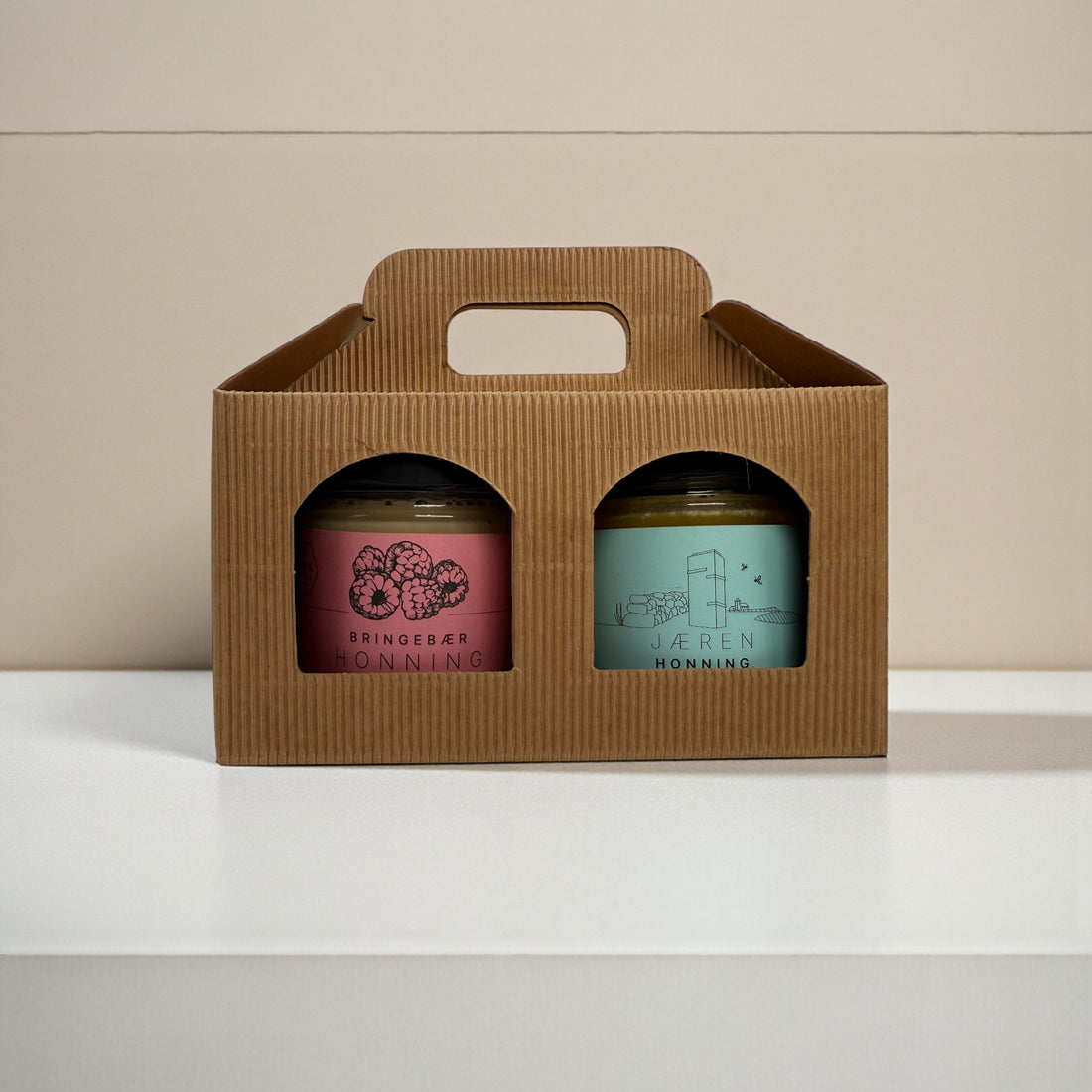 Gaveeske med to typer honning – en perfekt førjulsgave